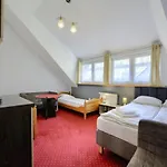 Casa de hóspedes Marion 3*
